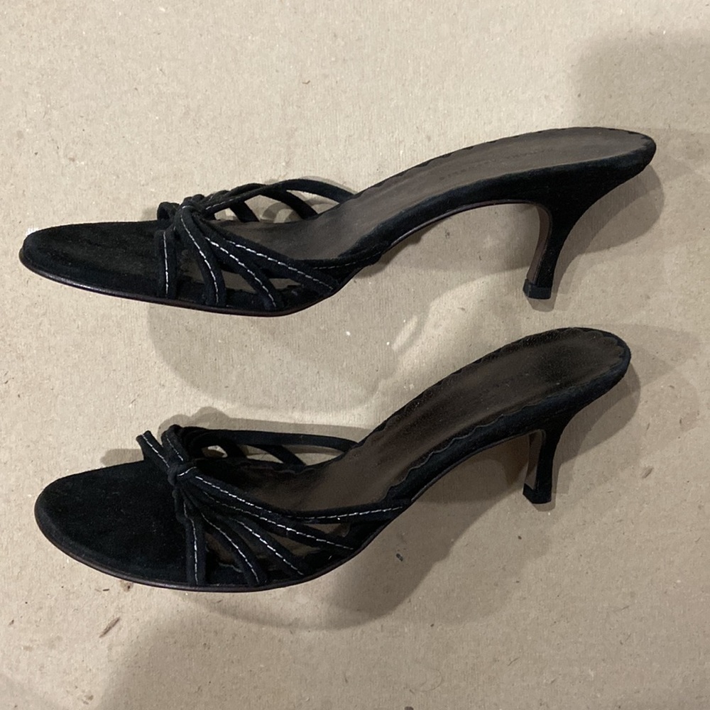 Sandals - Picture 2 of 4